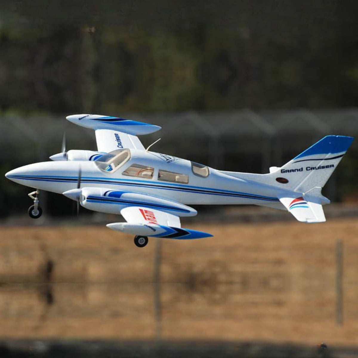 Dynam Cessna 310 Grand Cruiser V2 Blue Twin-Motor RC Scale Airplane 1.3m 51" Wingspan