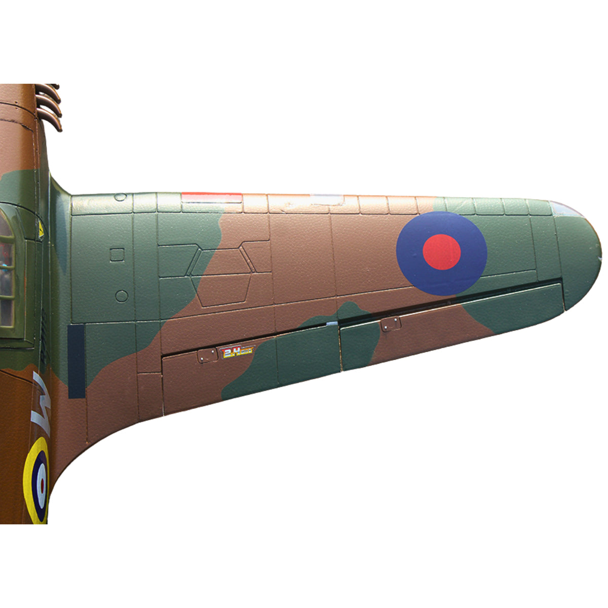 Dynam Hawker Hurricane V3 4S RC Warbird 1,25 m vingefang med flaps