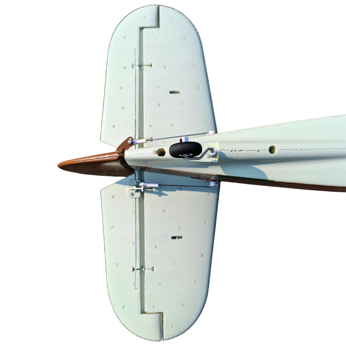 Dynam Hawker Hurricane V3 4S RC Warbird 1,25 m vingefang med flaps