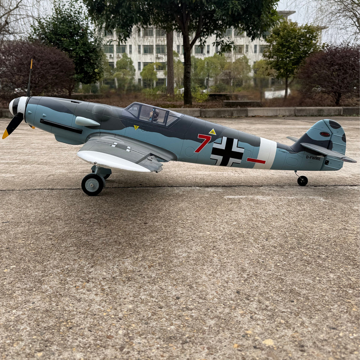 Dynam Messerschmitt BF-109 V2 4S RC Warbird 1.3m w/ Flaps