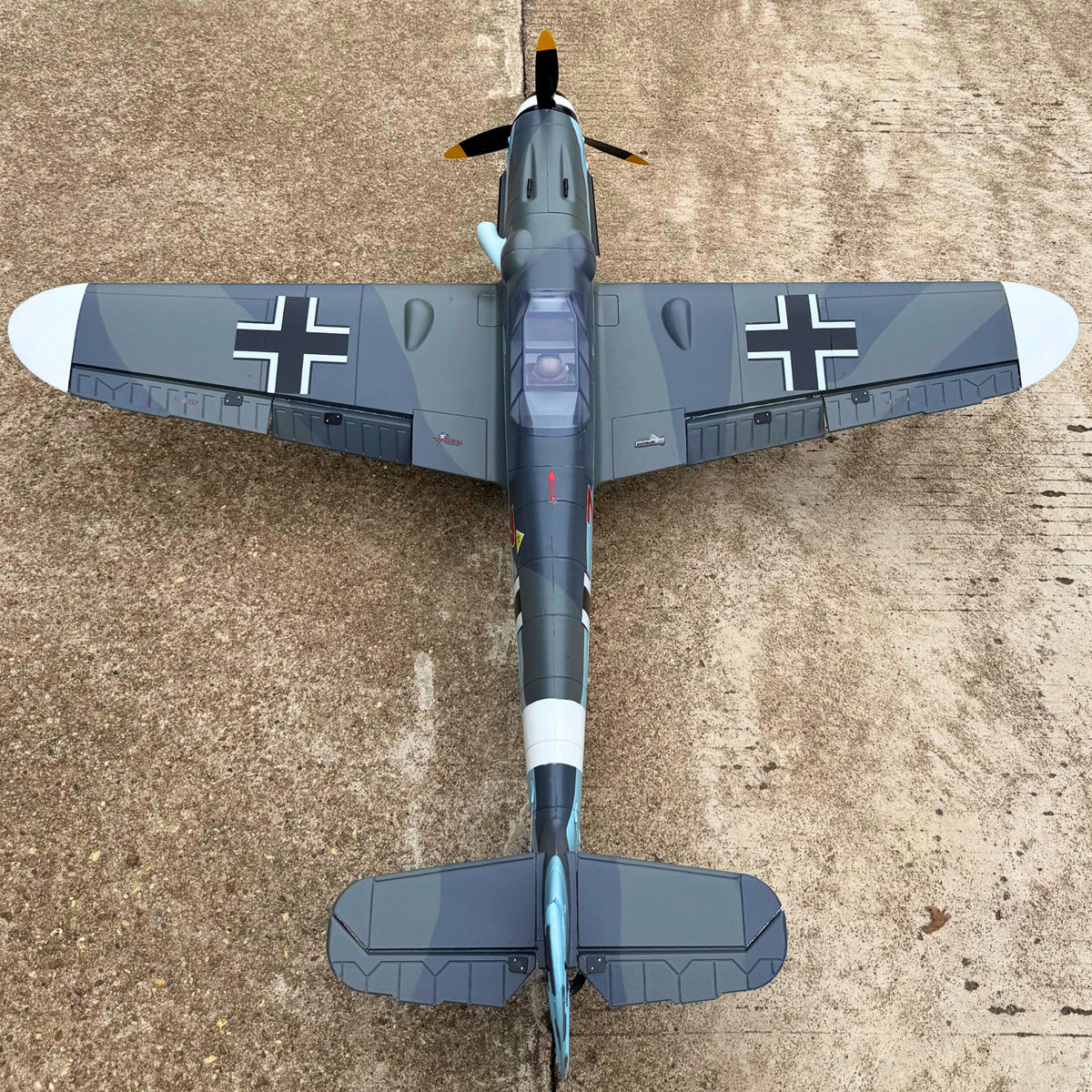 Dynam Messerschmitt BF-109 V2 4S RC Warbird 1.3m w/ Flaps