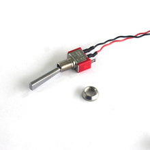 Dlhý prepínač Detrum s okamžitým ovládaním pre vysielače Gavin-6C a Gavin-8C