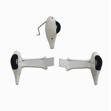 Dynam Cirrus SR22 V3 White Landing Gear Assembly
