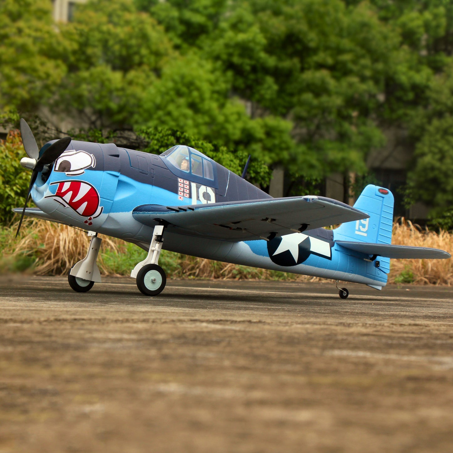 Dynam 1.3m F6F Hellcat V2 4S RC Warbird w/ Flaps