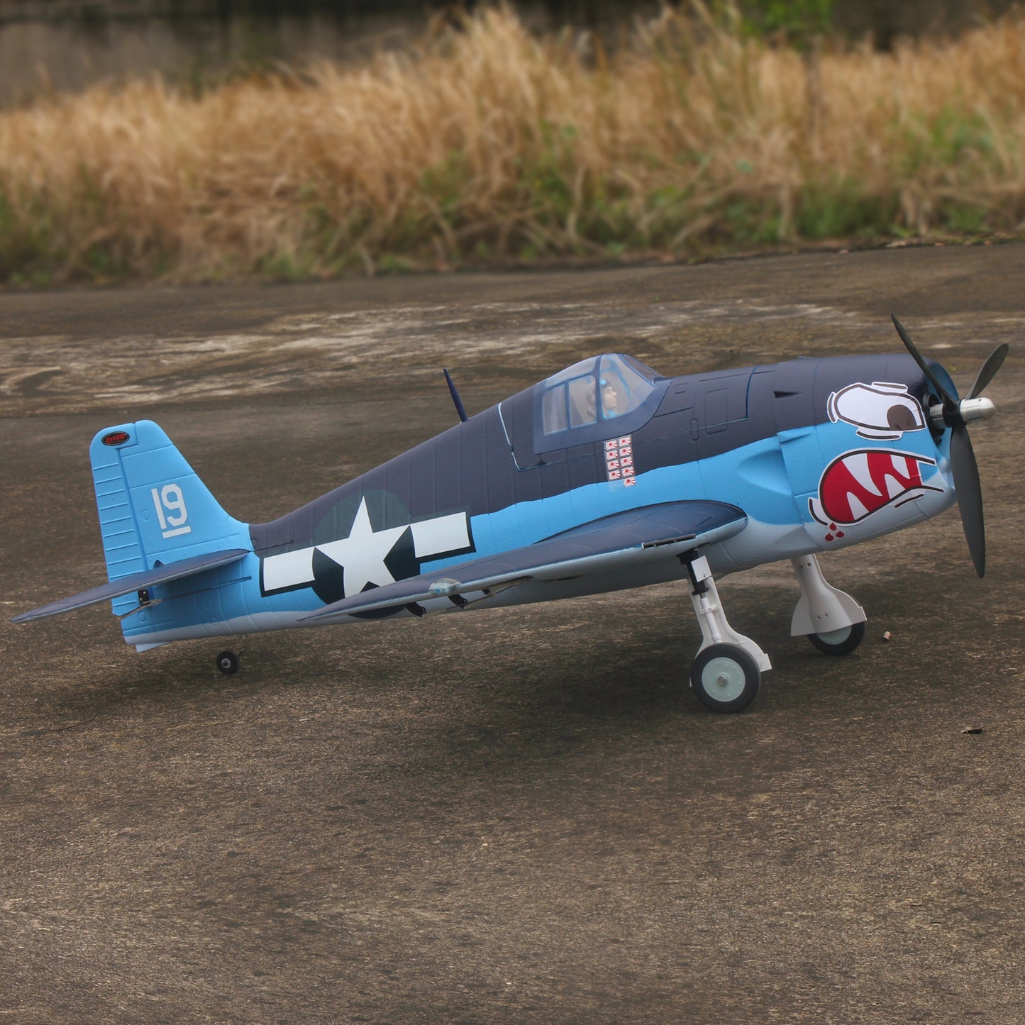 Dynam 1.3m F6F Hellcat V2 4S RC Warbird w/ Flaps