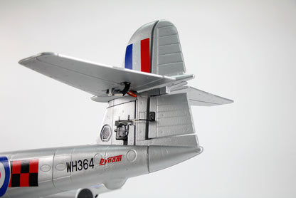 Dynam Gloster Meteor F8 V2 Sølv 6S 12-bladet Twin Inrunner 70mm EDF RC Jet med Flaps