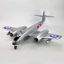 Dynam Gloster Meteor F8 V2 Sølv 6S 12-bladet Twin Inrunner 70mm EDF RC Jet med Flaps