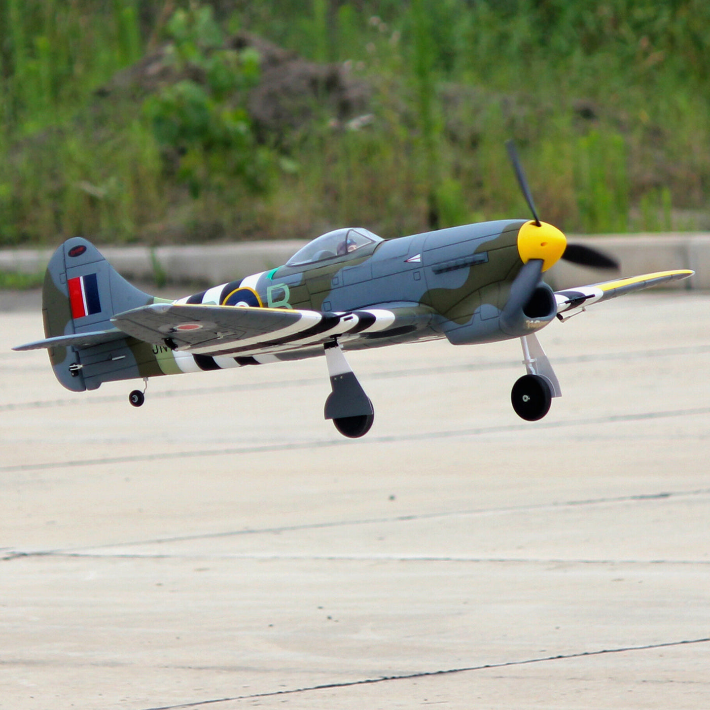 Dynam Hawker Tempest V2 4S Fjernstyret Krigsfugl 1,25 m Vingefang