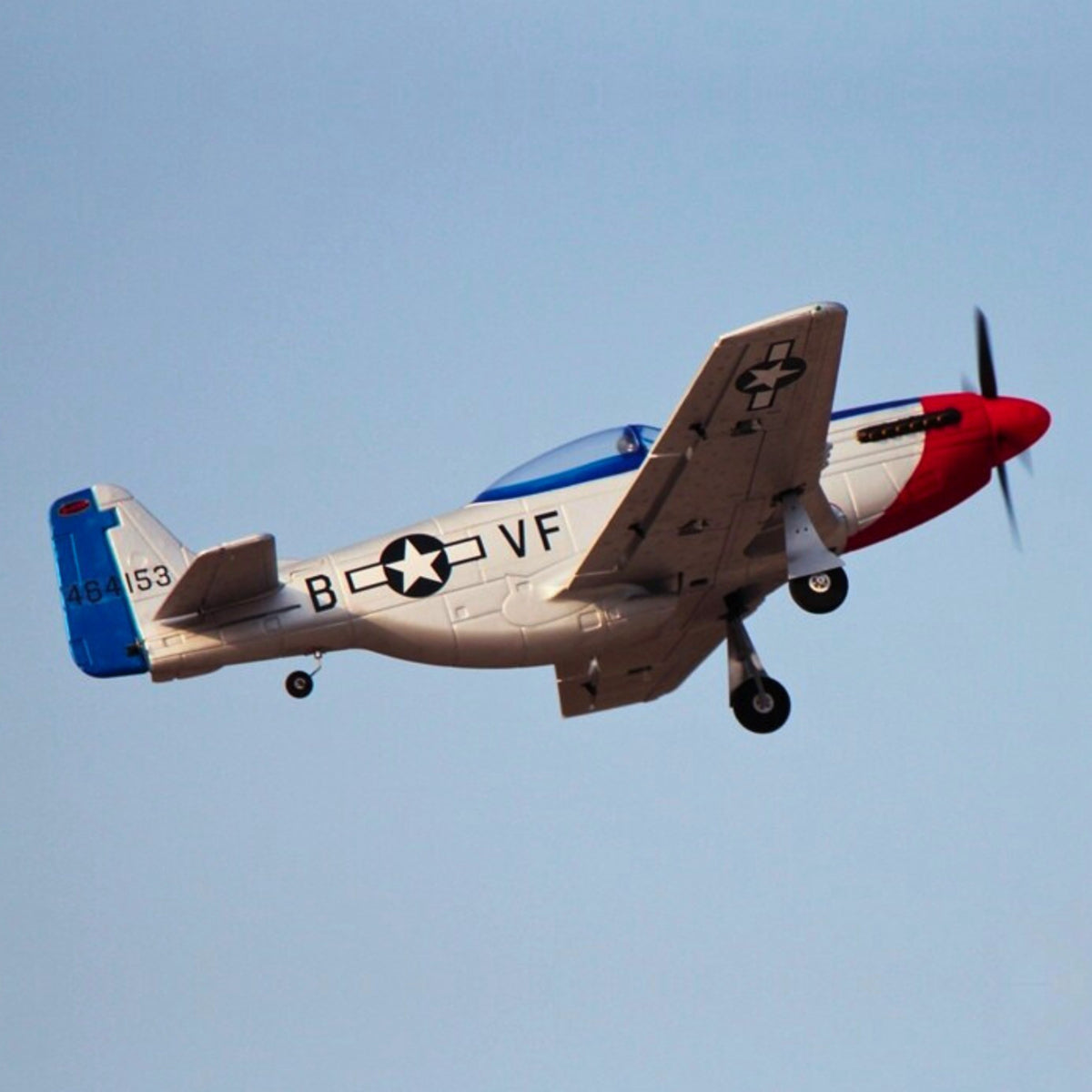 Dynam P-51 Mustang V2 Fred Glover RC Krigsfugl 1200mm Vingefang