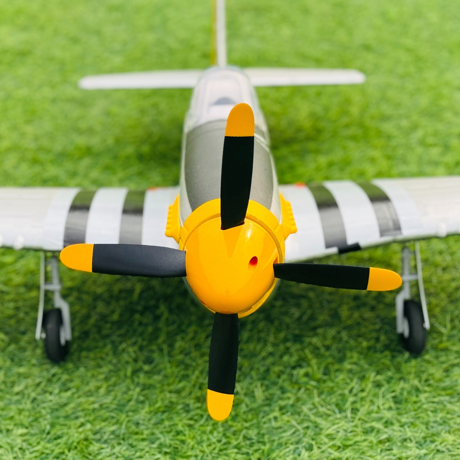 Dynam-P51-Mustang-V2-Silver-RC-Radio-Controlled-Warbird-Plane-1200mm-Wingspan-PNP-SPNP-BNF-RTF-DY8939SV_12