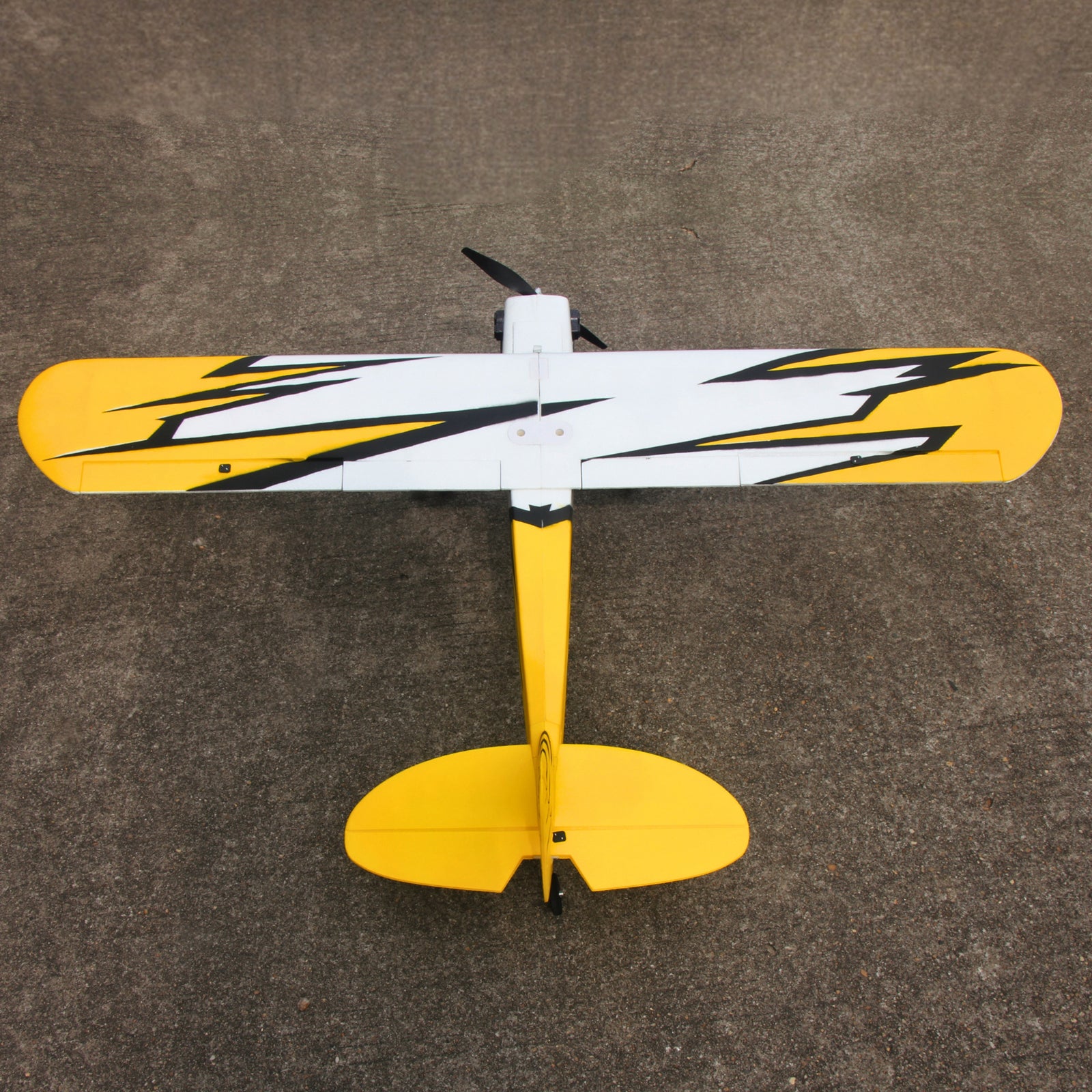 Dynam-Primo-Radio-Controlled-Beginner-Trainer-Yellow-STOL-Bigfoot-4S-1450mm-Flaps-DY8971YL-SRTF_6