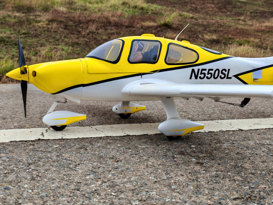 Dynam Cirrus SR22 V3 Trainer 3S/4S Yellow RC Scale Aircraft 1.4m Wingspan