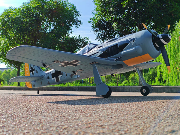 Dynam 1.3m Focke Wulf FW-190 V3 4S RC Warbird w/ Flaps