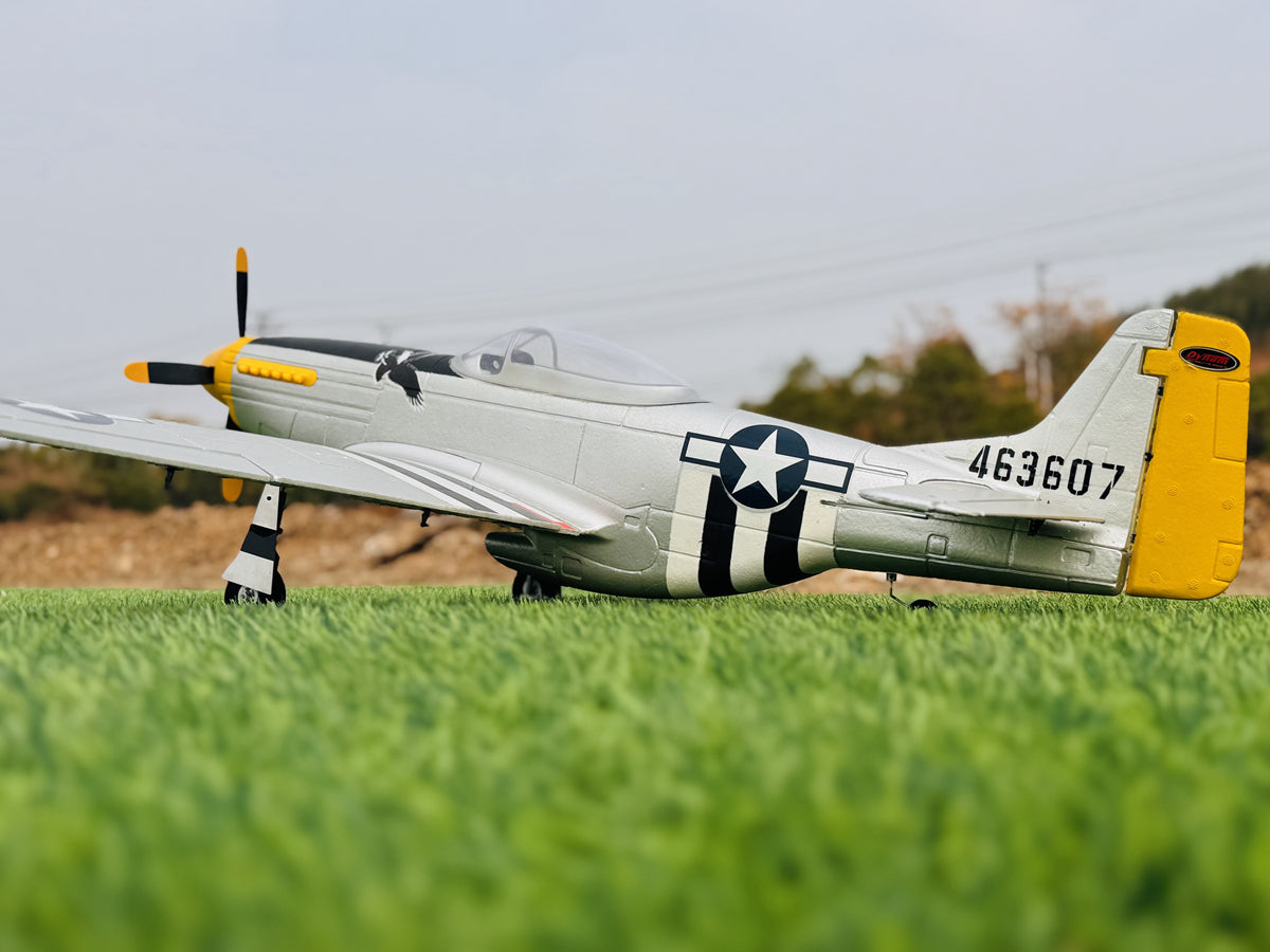 Dynam P-51 Mustang V2 Silver RC Warbird 1.2m Wingspan