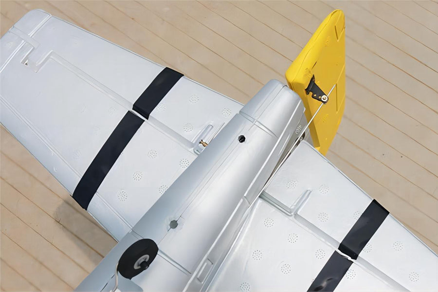 Dynam P-51 Mustang V2 Silver RC Warbird 1.2m Wingspan