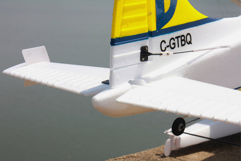 Dynam DHC-2 Beaver V2 Blue 4S Sea/Land STOL RC Float Plane 1.5m w/ Flaps