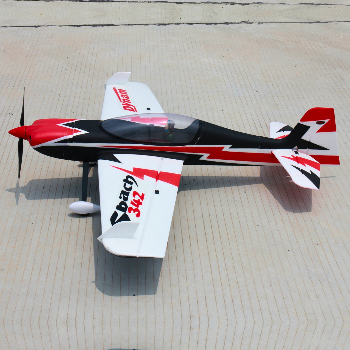 Dynam sbach 342 4S RC 3D Aerobatic Skum Sportsfly 1250mm Vingespænd