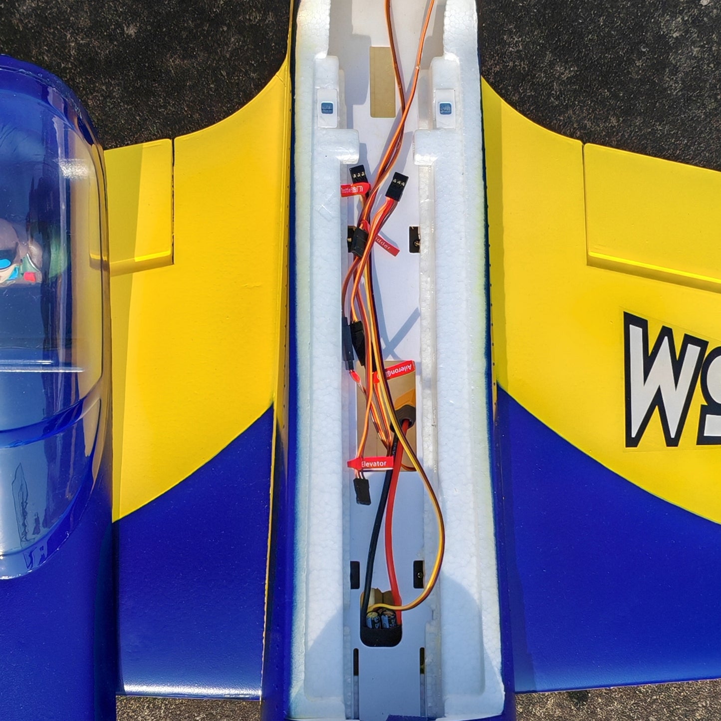 Dynam 1.2m 3D Sport Sukhoi SU-26M V2 Blue 4S Aerobatic RC Plane