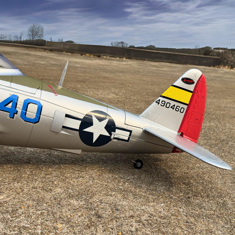 Dynam P-47D Thunderbolt V2 Hun Hunter XVI 4S RC Warbird 1.22m w/ Flaps