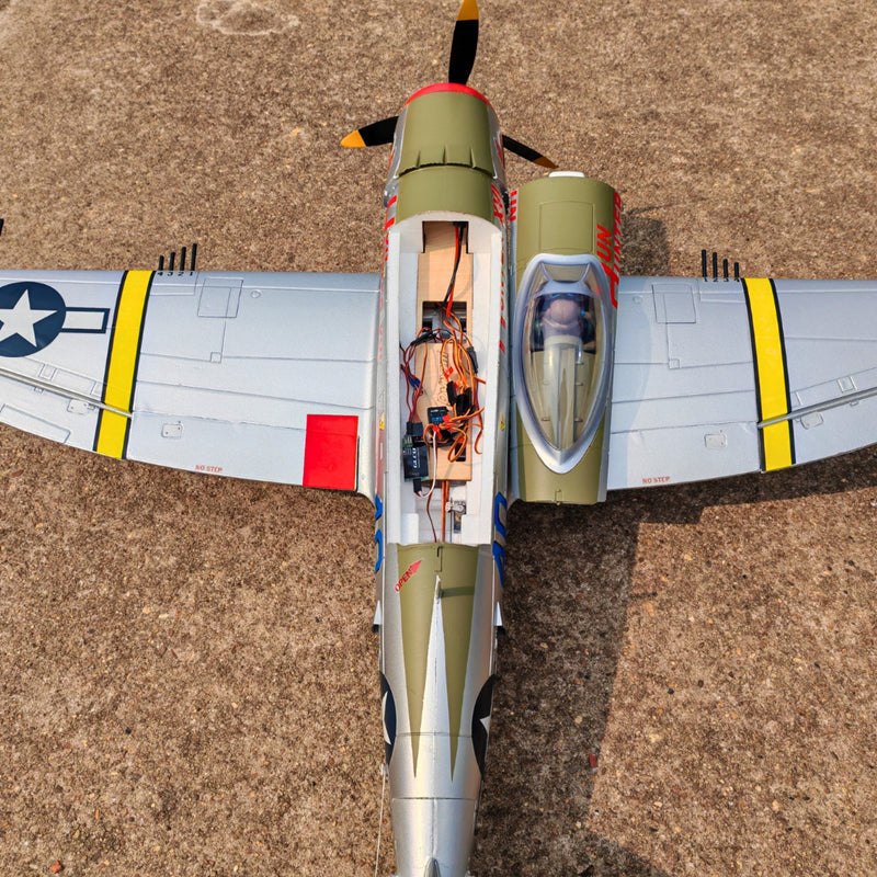 Dynam P-47D Thunderbolt V2 Hun Hunter XVI 4S RC Warbird 1.22m w/ Flaps