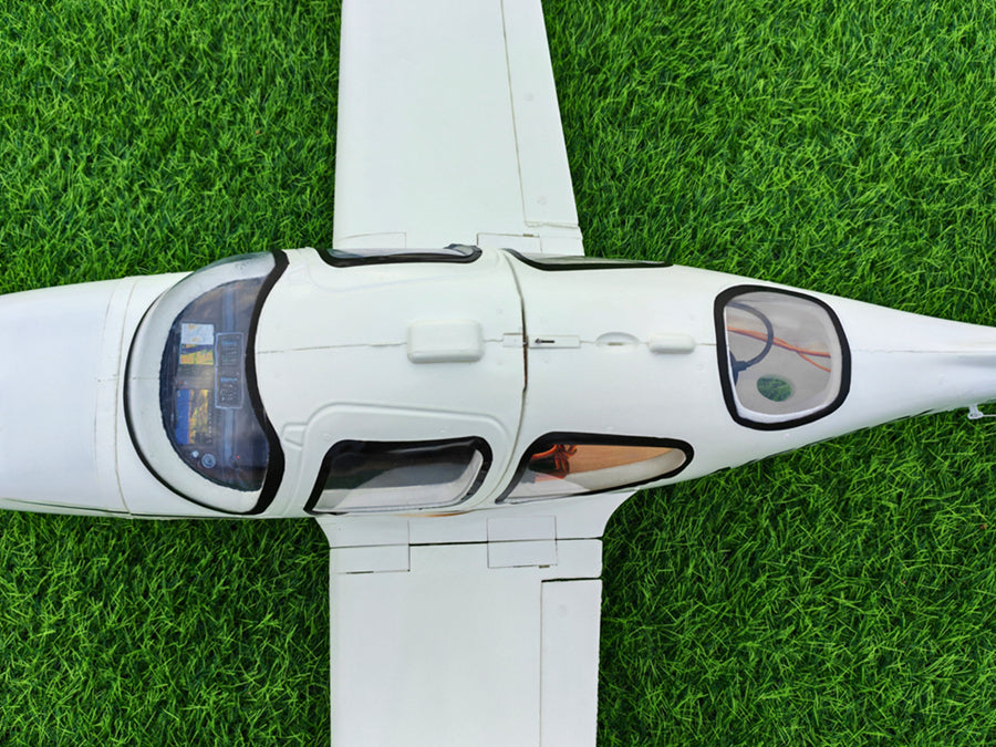 Dynam Cirrus SR22 V3 White Trainer 3S/4S  RC Scale Aircraft 1.4m